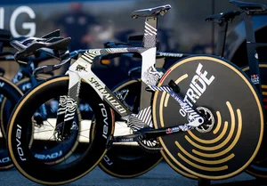 Prototype Specialized Shiv TT at the 2026 Tour de France Prototype Specialized Shiv TT at the 2026 Tour de France
