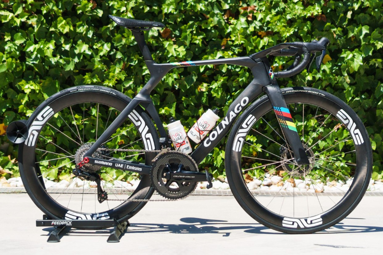 Fi'zi:k Volta R1 saddle
