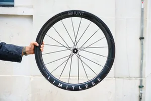 Hunt 5AM Gravel Limitless Ti_UD wheels (carbon spokes) Hunt 5AM Gravel Limitless Ti_UD wheels (carbon spokes)