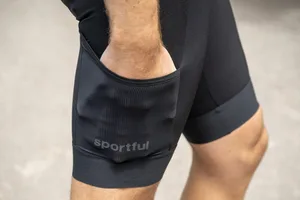 Sportful Supergiara 2 cargo bib shorts Sportful Supergiara 2 cargo bib shorts