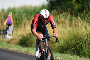 GettyImages-2285223186 Baptiste Veistroffer racing at the 2026 Tour de France.