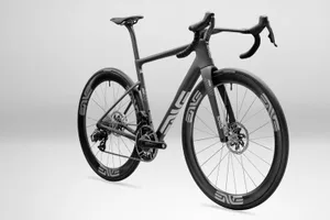 MELEE_COMPLETE_BLACK0016 ENVE Melee v2 road race bike.