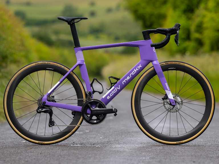 Eddy Merckx 525R review: the best aero road bike I've ever ridden