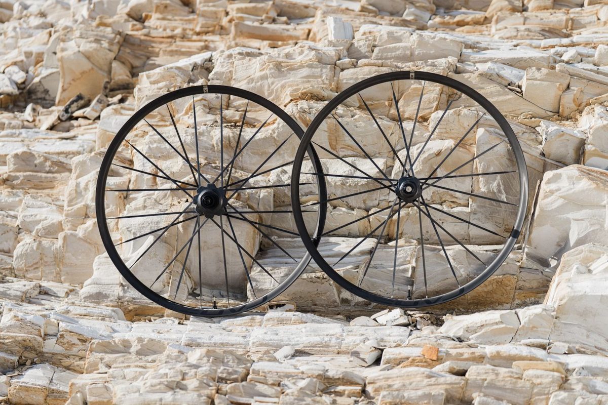 Cadex’s first mountain bike wheels weigh 1,248g with bonded carbon spokes and buckets of lateral stiffness