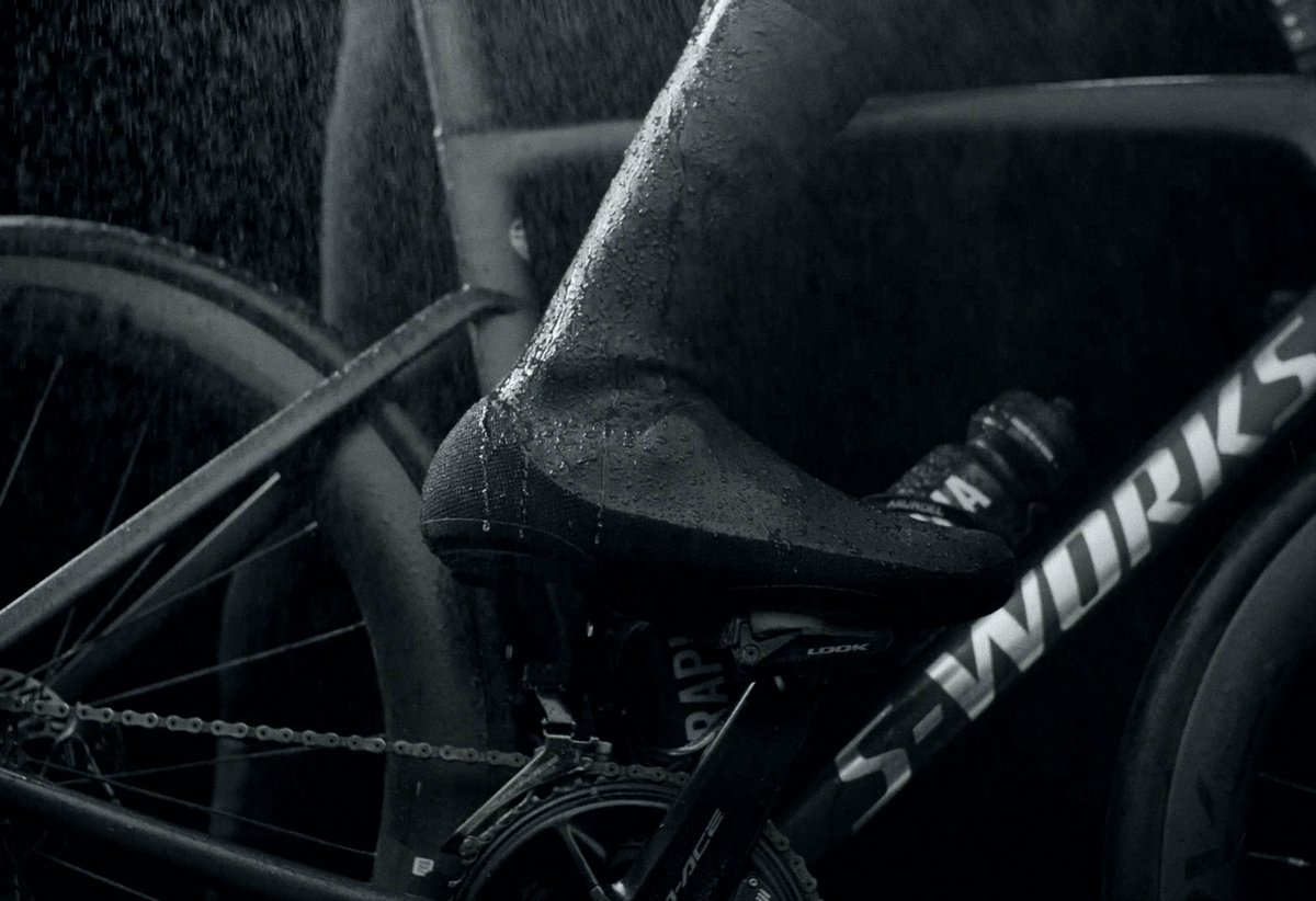 6 highlights from Rapha’s autumn and winter range, that adds lightweight protection for cooler days