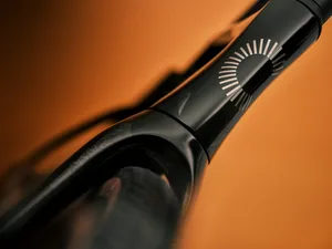 C25_LAB71_SuperX_LuxeBeauty_0004 Cannondale has revised the tube shapes to eek out every last watt. But details on what has actually changed are as slim as this headtube.