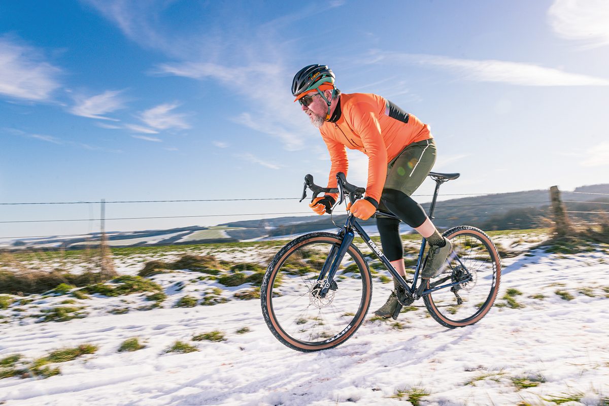 I test bikes all year round and these are my tips for cycling in the winter, after years of surviving the wet and cold