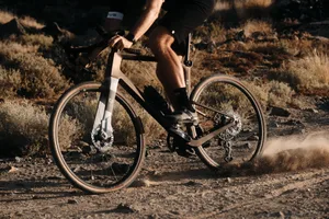 Rondo ruut gen2 ride – 001 rondo Male cyclist riding the Rondo Ruut CF0 Gen 2