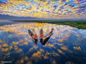 Golden Canvas, Aung Chan Thar, high res