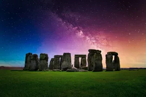 image stonehenge Stonehenge at night.