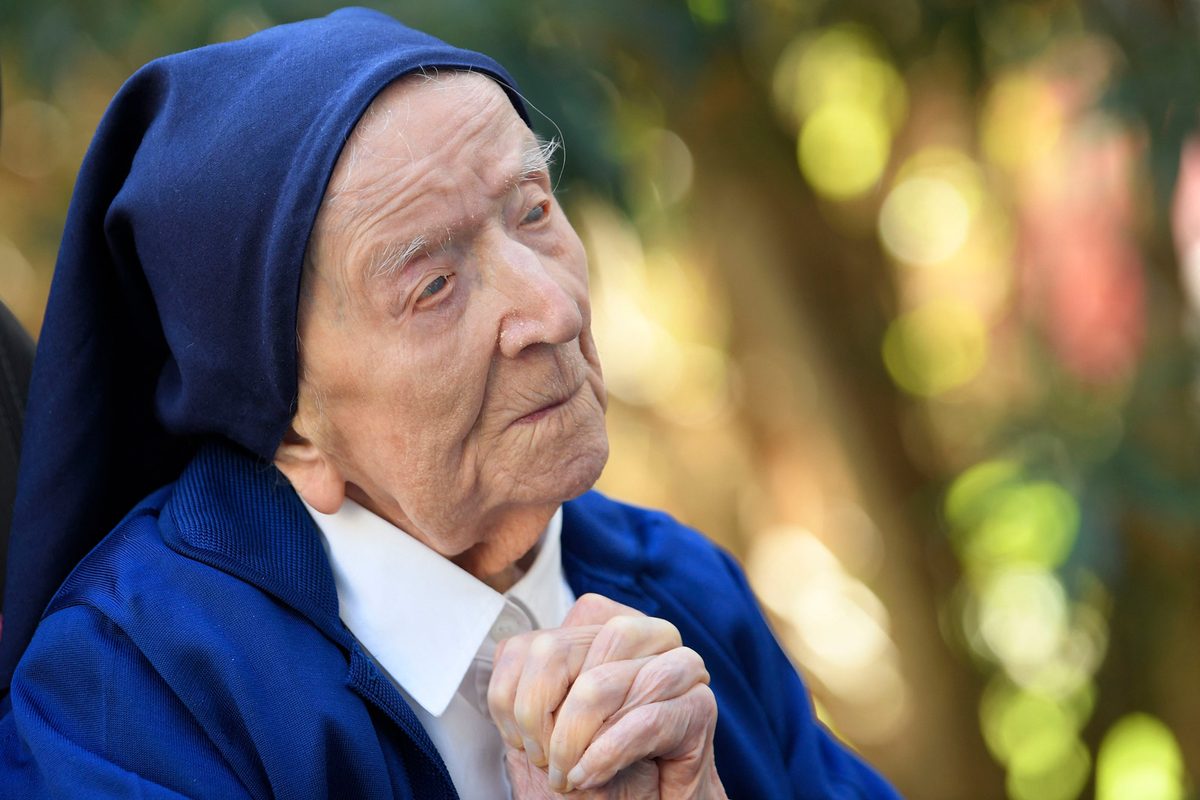 Who is the oldest person in the world in 2024?