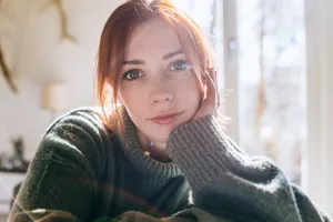 otrovert Woman staring into camera
