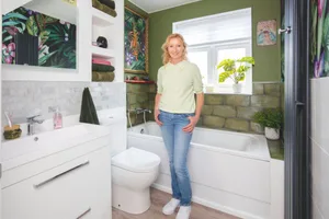 Three-room open-plan kitchen makeover (3) 'My green tropical bathroom reminds me of holidays!'