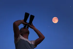 best binoculars stargazing Best binoculars for stargazing and astronomy. Credit: m-gucci / Getty Images