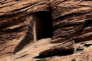 The creepy ‘door’ on Mars, captured by NASA’s Curiosity Mars rover at a mound of rock nicknamed ‘East Cliffs’ on 7 May 2022. The ‘door’ is only 30cm (12 inches) tall and 40cm (16 inches) wide. Credit: NASA/JPL-Caltech/MSSS The creepy 'door' on Mars, captured by NASA's Curiosity Mars rover at a mound of rock nicknamed 'East Cliffs' on 7 May 2022. The 'door' is only 30cm (12 inches) tall and 40cm (16 inches) wide. Credit: NASA/JPL-Caltech/MSSS
