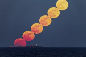 Moon trail A beautiful view of the full Moon rising behind the Isola delle Correnti (Island of Currents), captured by Giovanni Migliorisi from Punta Castellazzo in the municipality of Ispica, Sicily, Italy, 31 May 2026, 20:41–20:46 local time. Equipment: Nikon D850 camera, Tamron 150-600mm lens at 600mm Exposure: ISO 6400, f/8, 1/30s Software: Lightroom and Photoshop