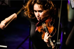 Patricia Kopatchinskaja, Moldovan-Austrian-Swiss violinist Patricia Kopatchinskaja, Moldovan-Austrian-Swiss violinist
