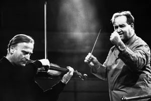 Best violinist – Yehudi Menuhin David Oistrakh conducts Yehudi Menuhin, 1963