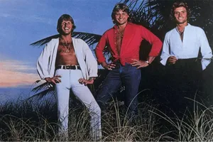 Terrible albums by great bands – Emerson Lake and Palmer Love Beach Emerson Lake and Palmer Love Beach