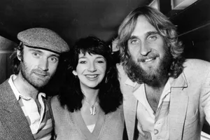 Melody Maker Pop Awards 1980. Best drummer, Phil Collins of Genesis, best female singer, Kate Bush, and best bass guitarist, Mike Rutherford of Genesis Melody Maker Pop Awards 1980. Best drummer, Phil Collins of Genesis, best female singer, Kate Bush, and best bass guitarist, Mike Rutherford of Genesis
