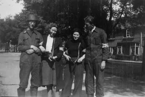 WW2: Women on the Frontline WW2: Women on the Frontline