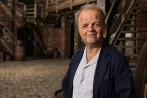 Toby Jones Who Do You Think You Are? Toby Jones Who Do You Think You Are?