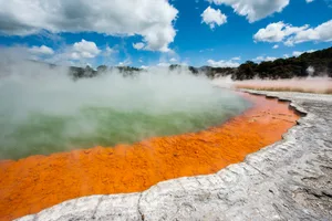 Frying Pan Huge geothermal lake