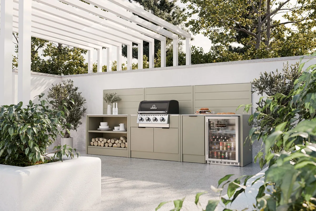 Hex Living Buckley Urban outdoor kitchen in a garden
