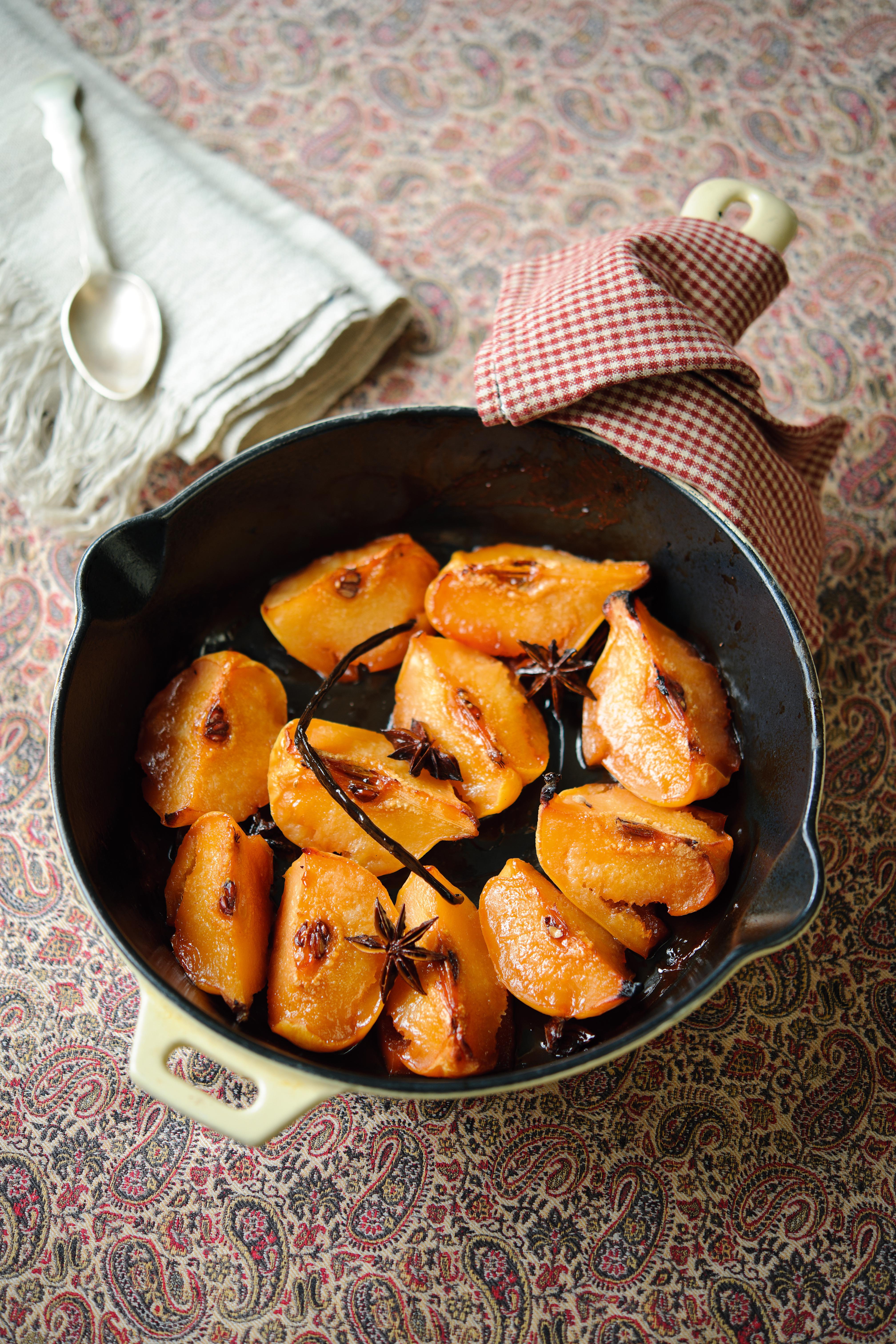 Quince recipe: baked quince