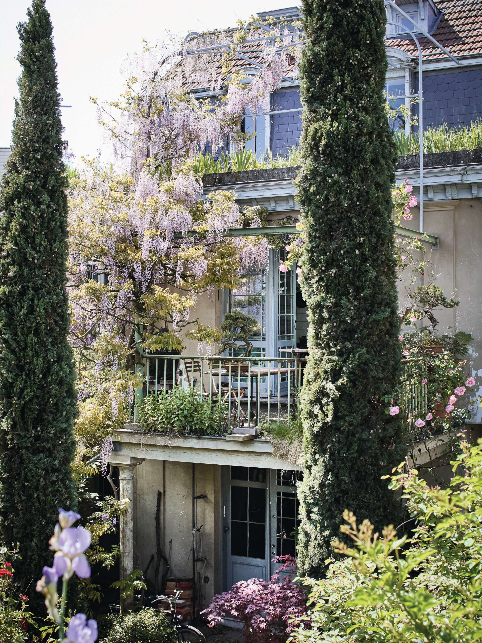 Antoine Vandewoude's garden in Antwerp